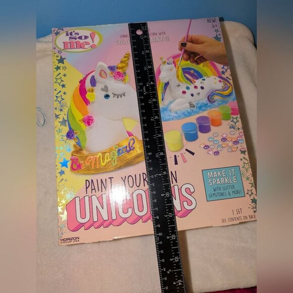 Horizon Group USA It's so me! Paint Your Own Unicorns 1 Set - Picture 3 of 6